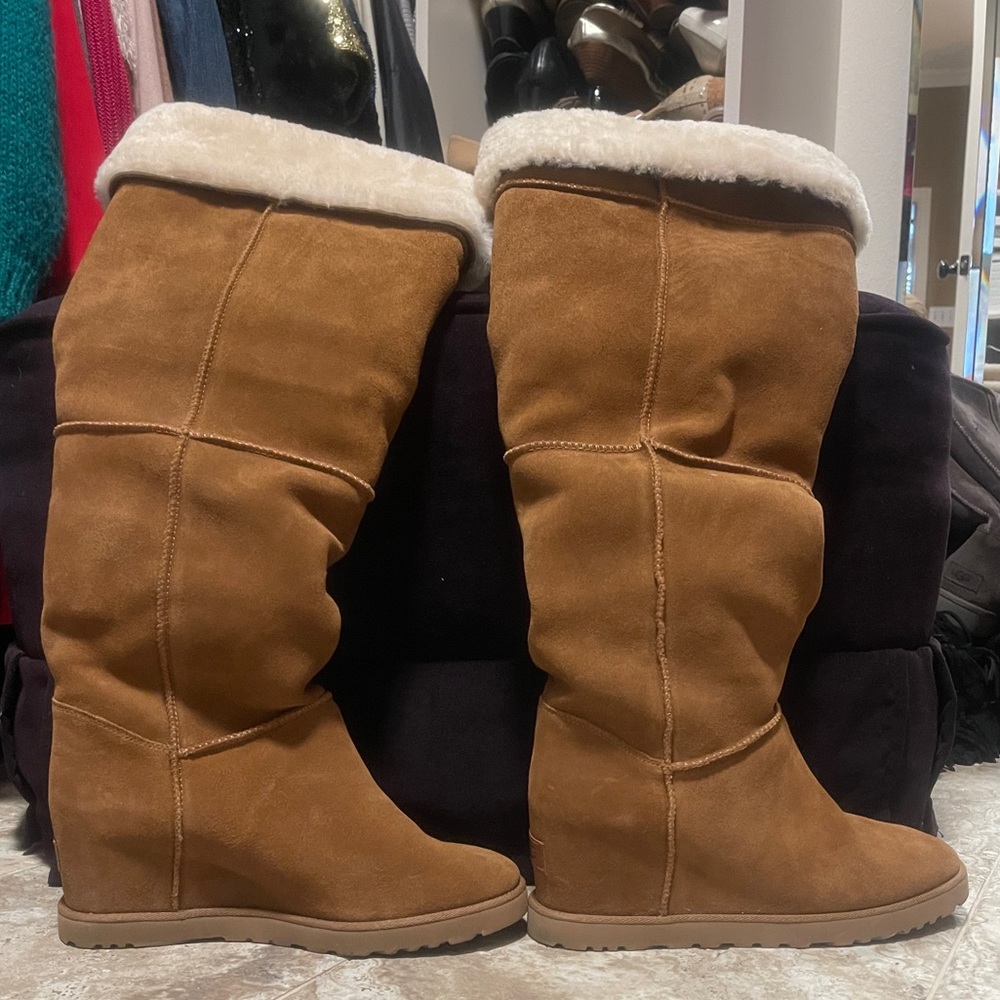UGG FEMME KNEE-high Boots